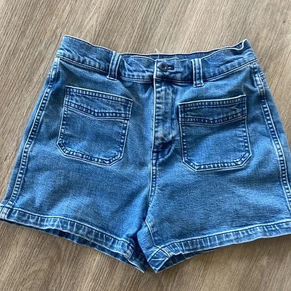 Madewell High Rise Jean Shorts Patch Pocket Edition - Picture 7 of 9